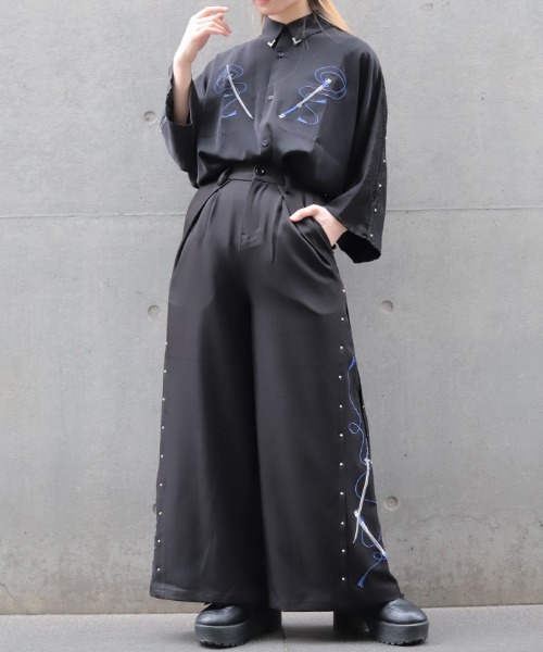 REZEN（リゼン）の「刀×スタッズ半袖シャツ（シャツ/ブラウス・メンズ・ブルーパープル/ローズ/ライトグレー/ブラック・MEDIUM/LARGE）」の18枚目の写真