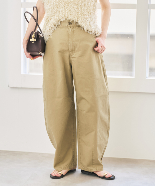 Spick & Span(スピックアンドスパン)の「カーブチノ(チノパンツ・レディース・モカ/ベージュ・38/36/34)」の20枚目の写真