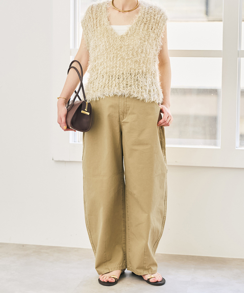 Spick & Span(スピックアンドスパン)の「カーブチノ(チノパンツ・レディース・モカ/ベージュ・38/36/34)」の22枚目の写真