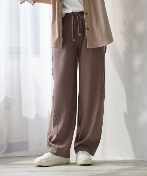 BELLUNA（ベルーナ）の「シュッと体型カバー！バレルパンツ６９丈（その他パンツ・レディース・ブラック/モカ/ライトグレー系・MEDIUM/LARGE/X-LARGE）」の3枚目の写真