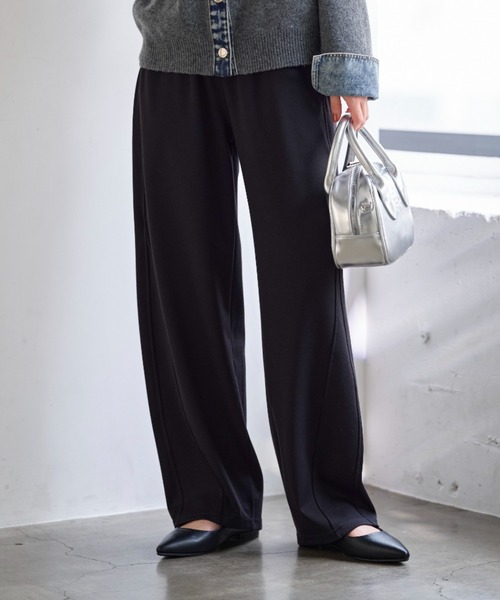 BELLUNA（ベルーナ）の「シュッと体型カバー！バレルパンツ６９丈（その他パンツ・レディース・ブラック/モカ/ライトグレー系・MEDIUM/LARGE/X-LARGE）」の4枚目の写真