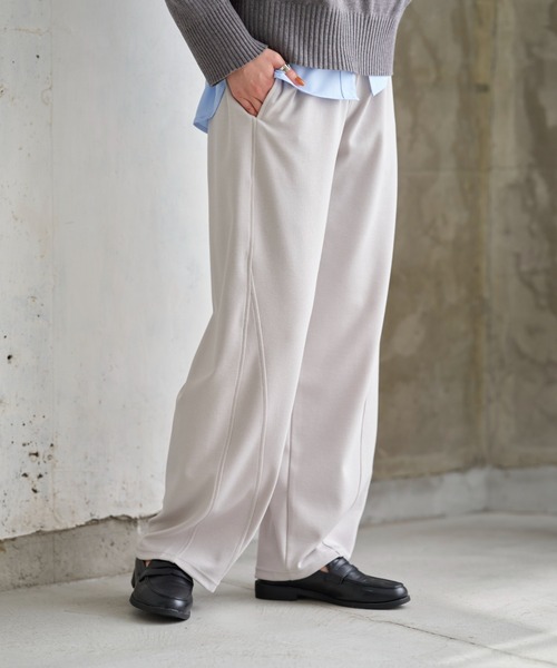 BELLUNA（ベルーナ）の「シュッと体型カバー！バレルパンツ６９丈（その他パンツ・レディース・ブラック/モカ/ライトグレー系・MEDIUM/LARGE/X-LARGE）」の11枚目の写真