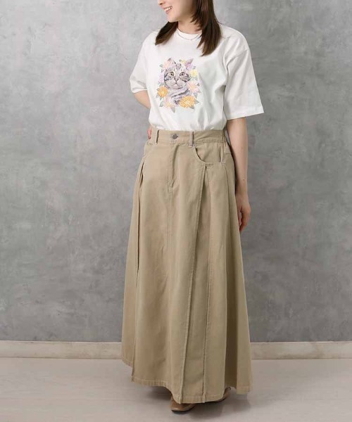 Bleu Bleuet(ブルーブルーエ)の「le petaleフラワー刺繍catTシャツ(Tシャツ/カットソー・レディース・グレー系その他/ホワイト系その他/グレー系その他2/ホワイト系その他2・FREE)」の20枚目の写真