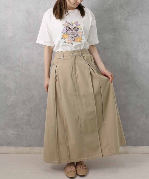 Bleu Bleuet(ブルーブルーエ)の「le petaleフラワー刺繍catTシャツ(Tシャツ/カットソー・レディース・グレー系その他/ホワイト系その他/グレー系その他2/ホワイト系その他2・FREE)」の22枚目の写真