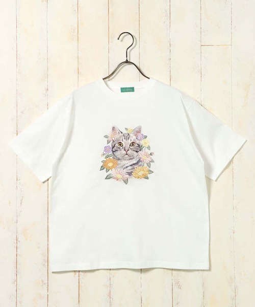 Bleu Bleuet(ブルーブルーエ)の「le petaleフラワー刺繍catTシャツ(Tシャツ/カットソー・レディース・グレー系その他/ホワイト系その他/グレー系その他2/ホワイト系その他2・FREE)」の12枚目の写真
