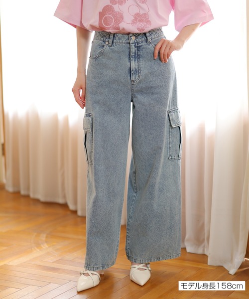 MARY QUANT(マリークワント)の「カーゴデニム パンツ(デニムパンツ・レディース・ブルー/ライトブルー・M)」の1枚目の写真