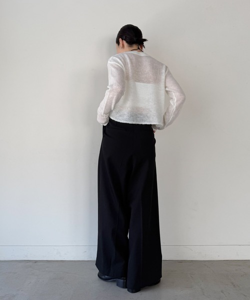 select MOCA by son(セレクトモカバイソン)の「ツータックスラックス【by SON】(スラックス・レディース・ブラック/アイボリー・LARGE/MEDIUM/SMALL)」の12枚目の写真