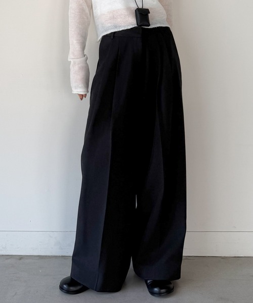 select MOCA by son(セレクトモカバイソン)の「ツータックスラックス【by SON】(スラックス・レディース・ブラック/アイボリー・LARGE/MEDIUM/SMALL)」の8枚目の写真