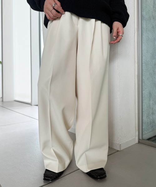 select MOCA by son(セレクトモカバイソン)の「ツータックスラックス【by SON】(スラックス・レディース・ブラック/アイボリー・LARGE/MEDIUM/SMALL)」の13枚目の写真