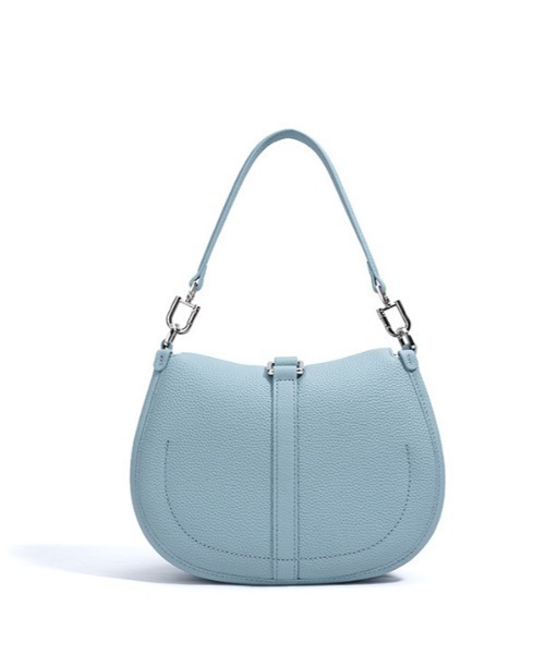 NiiNa(ニーナ)の「【 NiiNa / ニーナ 】高品質牛革2WAYハーフムーンショルダーバッグ(ショルダーバッグ・レディース・ピンク/ホワイト/ブラック/ブルー・FREE)」の12枚目の写真