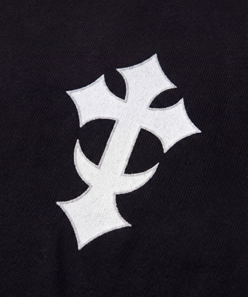 SAINTPAIN（セイントペイン）の「SP ミニクロスヘビーウェイトクロップ半袖Tシャツブラック（Tシャツ/カットソー・レディース・その他・MEDIUM/LARGE）」の3枚目の写真