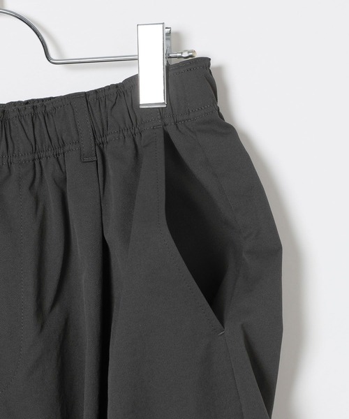 LEPSIM(レプシィム)の「タックボリュームパンツ 878963(その他パンツ・レディース・チャコールグレー/ブラウン/カーキ・FREE)」の6枚目の写真