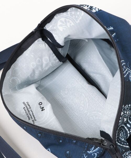 Smoothy(スムージー)の「Smoothy×BEDWIN Collaboration Bandana Messenger Bag / スムージー × ベドウィン コラボレーション バンダナメッセンジャーバッグ(ショルダーバッグ・キッズ・ネイビー・FREE)」の4枚目の写真