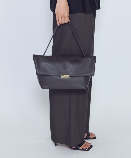 PUNTI.(プンティ)の「<PUNTI(プンティ)>“GRAFT-FLAP”ショルダーバッグ(ショルダーバッグ・レディース・ブラウン系その他5/ブラック系その他3・FREE)」の2枚目の写真