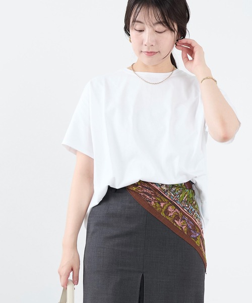MICA&DEAL(マイカ&ディール)の「ルーズドルマンTシャツ(Tシャツ/カットソー・レディース・ワインレッド/グレイッシュベージュ/ホワイト・FREE)」の18枚目の写真