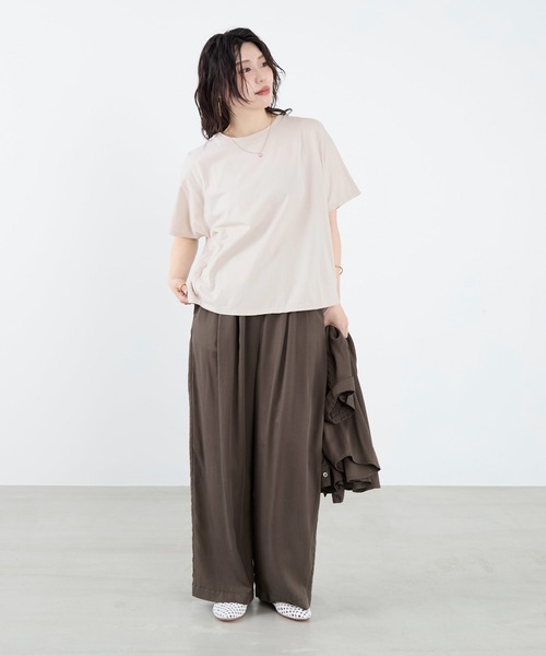 MICA&DEAL(マイカ&ディール)の「ルーズドルマンTシャツ(Tシャツ/カットソー・レディース・ワインレッド/グレイッシュベージュ/ホワイト・FREE)」の8枚目の写真