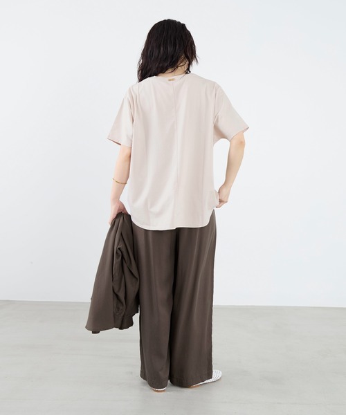 MICA&DEAL(マイカ&ディール)の「ルーズドルマンTシャツ(Tシャツ/カットソー・レディース・ワインレッド/グレイッシュベージュ/ホワイト・FREE)」の10枚目の写真