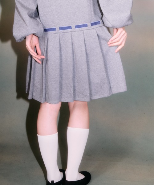 twins（nemne store）（ツインズ）の「Ribbon Pleated One-Piece（ワンピース・レディース・チャコール/グレー系・フリー）」の10枚目の写真