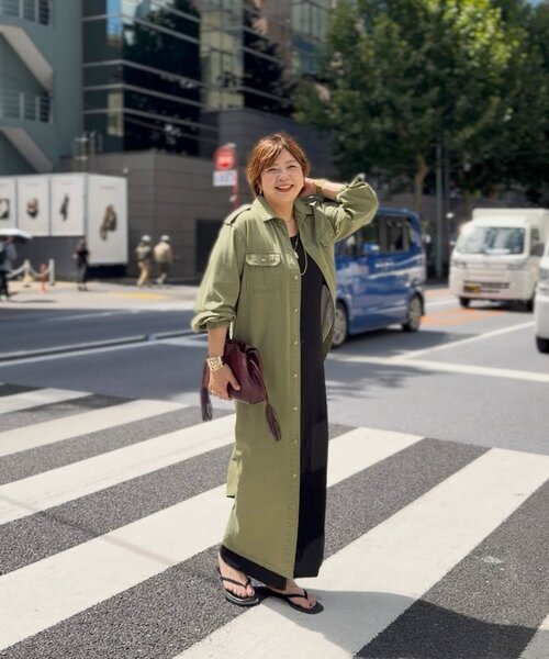 RIVE DROITE(リヴドロワ)の「【Yossshiiii企画】【A・MONN】バックロゴシャツワンピース(シャツワンピース・レディース・カーキ・38/40/36)」の2枚目の写真