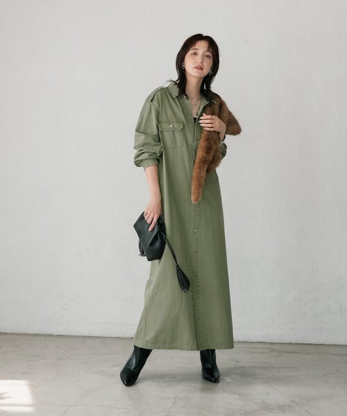 RIVE DROITE(リヴドロワ)の「【Yossshiiii企画】【A・MONN】バックロゴシャツワンピース(シャツワンピース・レディース・カーキ・38/40/36)」の9枚目の写真