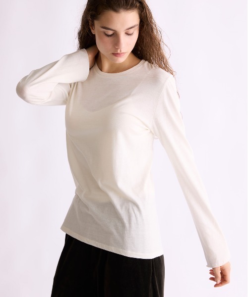 WALANCE（ワランス）の「COTTON CASHMERE CREW NECK T（Tシャツ/カットソー・レディース・オフホワイト・FREE）」の16枚目の写真