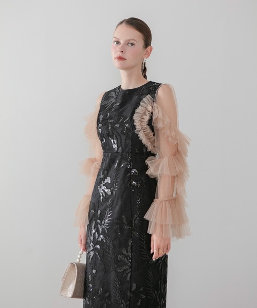 Leja(レジャ)の「【LEJA】チュールフリルボタニカルスパンコールIラインワンピースドレス美脚効果結婚式 パーティードレス 成人式 二次会 同窓会 お呼ばれ オケージョン 20代 30代(ドレス・レディース・ブラック/グレー・SMALL/MEDIUM)」の4枚目の写真