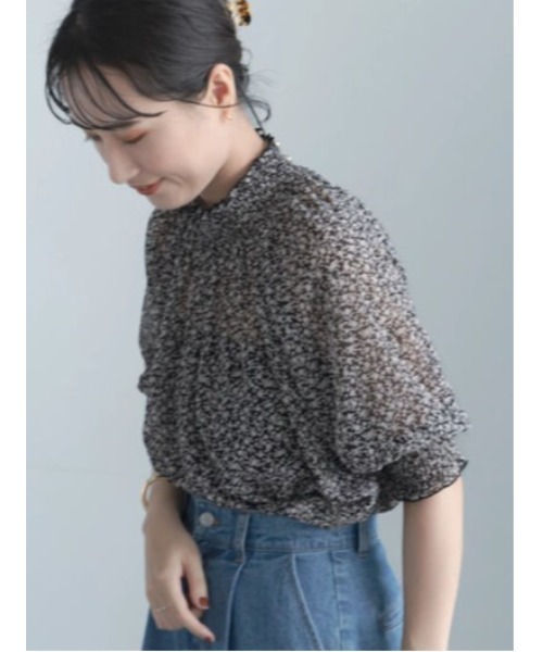 Te chichi(テチチ)の「パターンアソートシャーリングブラウス《追加生産》(シャツ/ブラウス・レディース・グリーン/ブルー/ブラウン/オフホワイト・F)」の2枚目の写真