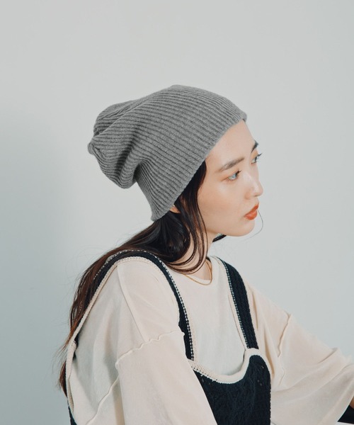 LEPSIM（レプシィム）の「洗えるユルニットビーニー　1053610（ニットキャップ/ビーニー・レディース・レッド系その他/グレー/ブラック/ブラック系その他・ONE SIZE）」の3枚目の写真