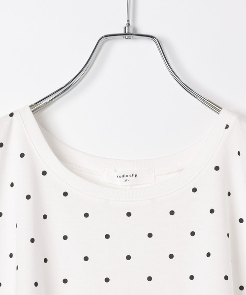 studio CLIP(スタディオクリップ)の「ドットプリントフレアシルエットTシャツ(Tシャツ/カットソー・レディース・その他1/その他2・FREE)」の8枚目の写真