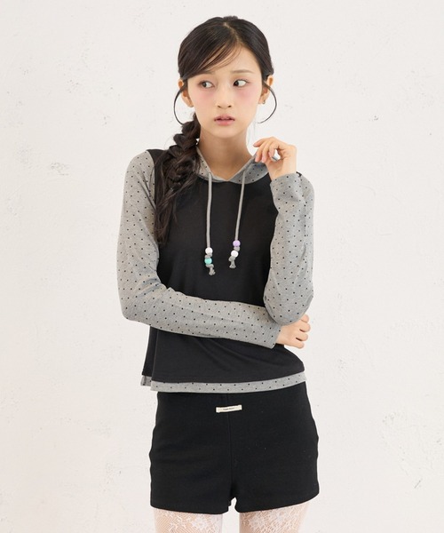 FCMM(エフシーエムエム)の「DOCKING HOODIE / ドッキングフーディ(その他トップス・レディース・ブラック/ブルー・SMALL/MEDIUM)」の4枚目の写真
