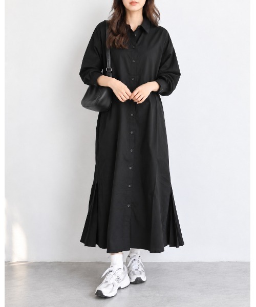 FAZVY(ファズビー)の「後ろ姿までドラマティック バックプリーツロングシャツ(ワンピース・レディース・グレー/ブラック/ホワイト・L/M)」の17枚目の写真