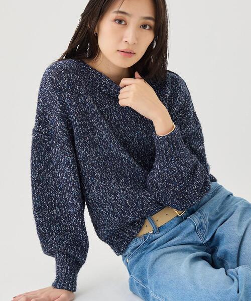 INDIVI(インディヴィ)の「【コットン混/ミックスカラー】カールヤーン パフスリーブニット(ニット/セーター・レディース・ネイビー系3/ライトグレー系3/ホワイト系6・05/38/34/15 /13)」の3枚目の写真