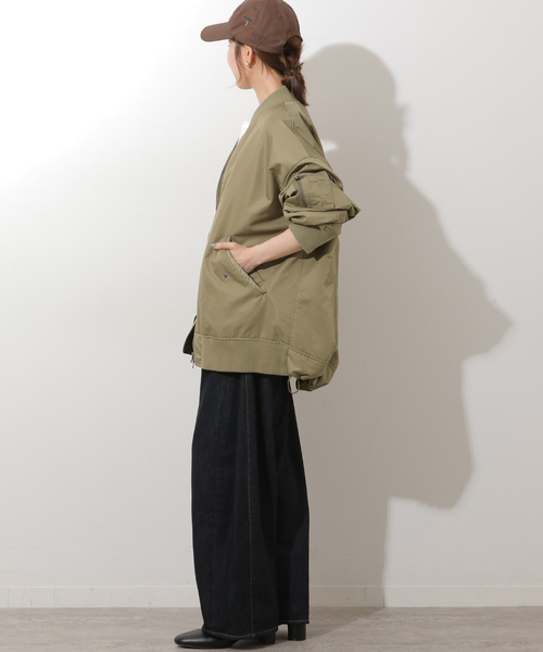 JOURNAL STANDARD relume(ジャーナルスタンダード レリューム)の「ナイロン中綿MA-1ブルゾン(MA-1・レディース・ネイビー/カーキ・38/36)」の4枚目の写真