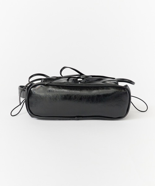 Chick(チック)の「Korean Style Pocket Shoulder Bag / 韓国スタイル ポケット ショルダーバッグ 夏物 夏服(ショルダーバッグ・レディース・ブラック・FREE)」の12枚目の写真
