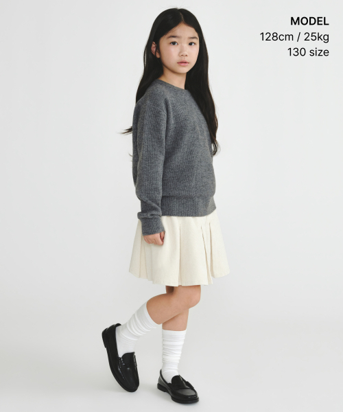 MUSINSA STANDARD KIDS（ムシンサスタンダードキッズ）の「[ビクトリアウール] ミニマルリブクルーネックニット [ヘザーグレー]（ニット/セーター・レディース・その他・140/150/160/120/130）」の2枚目の写真