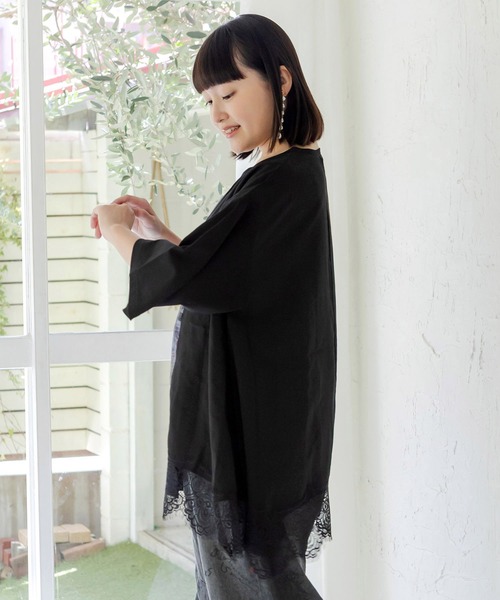 iS ScoLar（イズスカラー）の「563212：ダークファンタジー柄×レース切替プルオーバー（Tシャツ/カットソー・レディース・ブラウン/ブラック/アイボリー・M）」の17枚目の写真