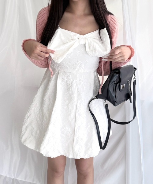 merrylatte(メリーラテ)の「シアーカーディガン付き リボンキャミワンピースセット(ワンピース・レディース・ホワイト×ピンク・FREE)」の1枚目の写真