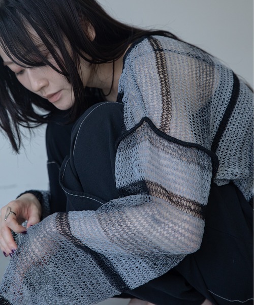 VACANCY(ヴァカンシー)の「【VACANCY公式商品】ドロストアシメ透かし編みシアートップス(ニット/セーター・メンズ・ボルドー/ブルー/ブラック/ピンク・FREE)」の20枚目の写真