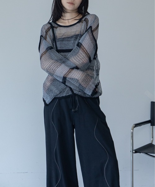 VACANCY(ヴァカンシー)の「【VACANCY公式商品】ドロストアシメ透かし編みシアートップス(ニット/セーター・メンズ・ボルドー/ブルー/ブラック/ピンク・FREE)」の18枚目の写真