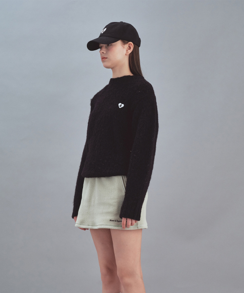 Rest&Recreation(レストアンドレクリエーション)の「HEART LOGO WOOL KNIT TOP - BLACK(ニット/セーター・レディース・その他・ONE SIZE)」の2枚目の写真