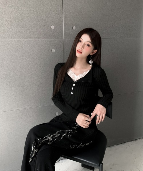 VEILA(ヴェイラ)の「レイヤードヘンリーネックニット(ニット/セーター・レディース・ホワイト/ブラック/グレー・S/M/L)」の13枚目の写真