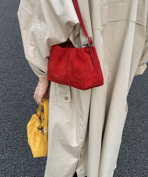 Ritzy(リッツィー)の「2way フェイクスエード ギャザーミニショルダーバッグ ハンドバッグ(ショルダーバッグ・レディース・レッド/モカ/マスタード・FREE)」の17枚目の写真