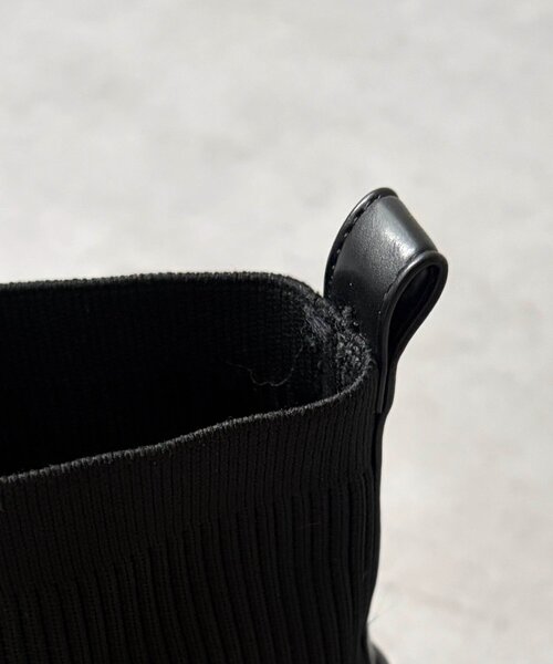 Chez toi(シェトワ)の「ニット切替ショートブーツ(ブーツ・レディース・ブラウン/ブラック・MEDIUM/LARGE/SMALL)」の6枚目の写真