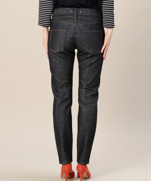 RED CARD TOKYO(レッドカード)の「<RED CARD >Anniversary RINSE デニムパンツ◆(デニムパンツ・レディース・ネイビー・23/24/25)」の6枚目の写真