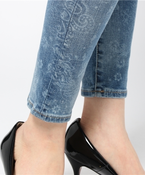 POLO RALPH LAUREN（ポロ ラルフ ローレン）の「Tompkins クロップド スキニー ジーンズ（デニムパンツ・レディース・ブルー系9・25/27/26/24/31/28/32/30）」の15枚目の写真