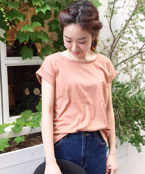 mystic（ミスティック）の「袖ロールアップポケットT（Tシャツ/カットソー・レディース・キャメル/その他/カーキ/ブラック/グレー・ﾌﾘ-）」の4枚目の写真