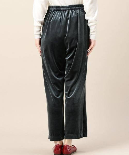 BEAUTY&YOUTH UNITED ARROWS（ビューティーアンドユースユナイテッドアローズ）の「BY ベロア タックワイドパンツ◆（その他パンツ・レディース・ダークグレー/ブラック・SMALL/MEDIUM）」の3枚目の写真