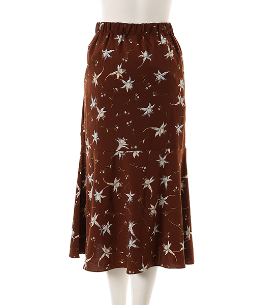 Color(カラー)の「レトロフラワーミモレ丈フレアスカート(スカート・レディース・ネイビー/ブラウン・MEDIUM)」の6枚目の写真