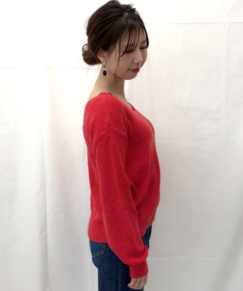 archives（アルシーヴ）の「フェザー片畦両Vプルオーバー（ニット/セーター・レディース・レッド/ブラック/オフホワイト/グレー・MEDIUM）」の5枚目の写真