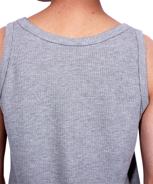 ８(eight)（エイト）の「ワッフル ロング丈 タンクトップ サーマル（タンクトップ・メンズ・グレー/ホワイト/ブラック/カーキ・MEDIUM/X-LARGE/LARGE）」の17枚目の写真